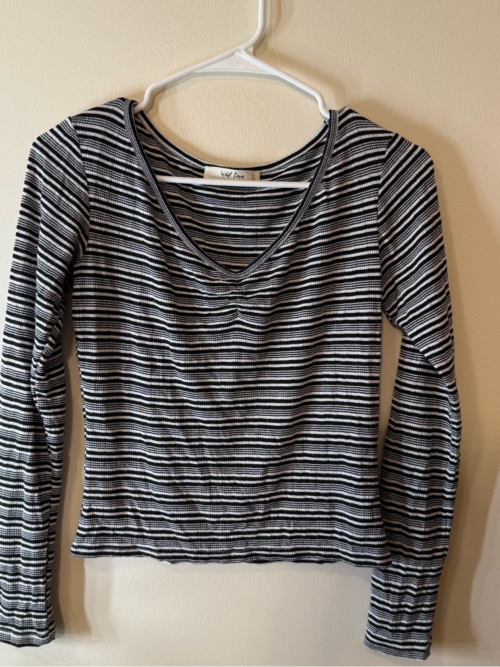 wild fable Black & White Striped Scoop Neck Long Sleeve Top